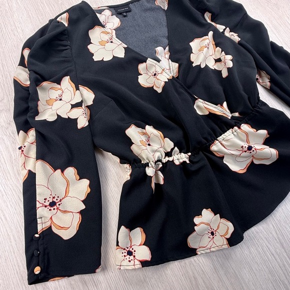 Who What Wear Tops - Who What Wear Floral Peplum Blouse Black Puff Sleeve Cottage-core Romantic Med